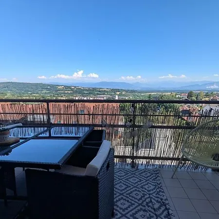 Cozy With Exceptional View 아파트 겍스